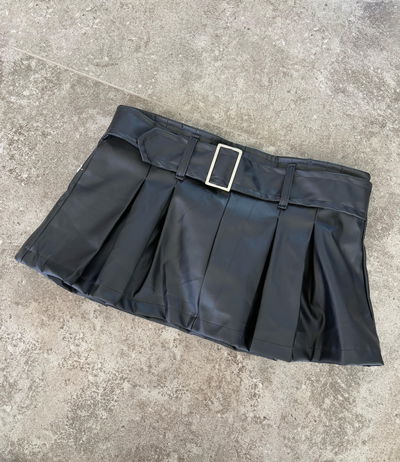 mini tableada engomada tiro bajo con microshort incluido