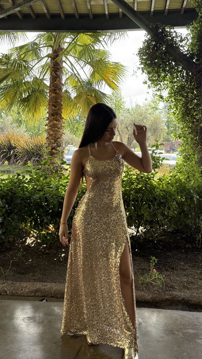 vestido largo escote redondo y espalda desc con lentejuelas