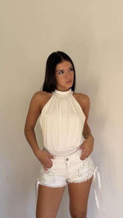 body al cuello elegante 