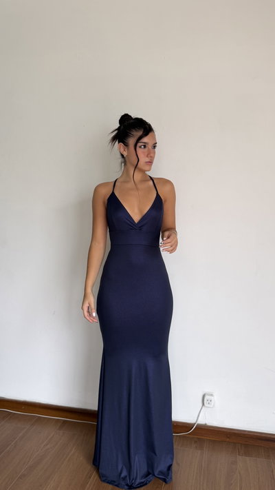 vestido largo escote en v tela brillante