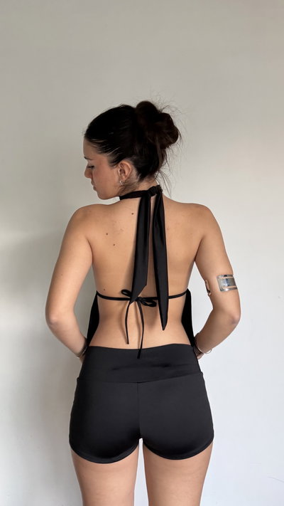 top micro marilyn con cuello