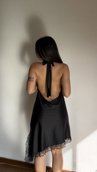 vestido corto tendencia satinado 
