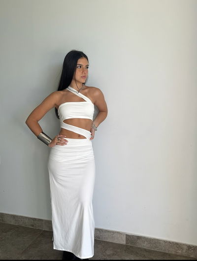 vestido largo similar al cut out 