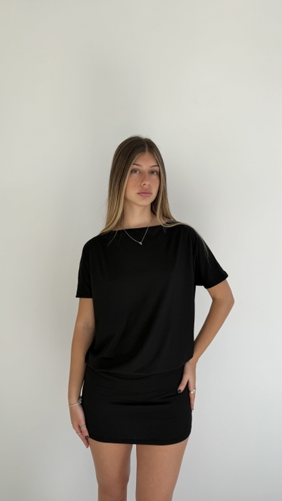 vestido corto chic con short incluido