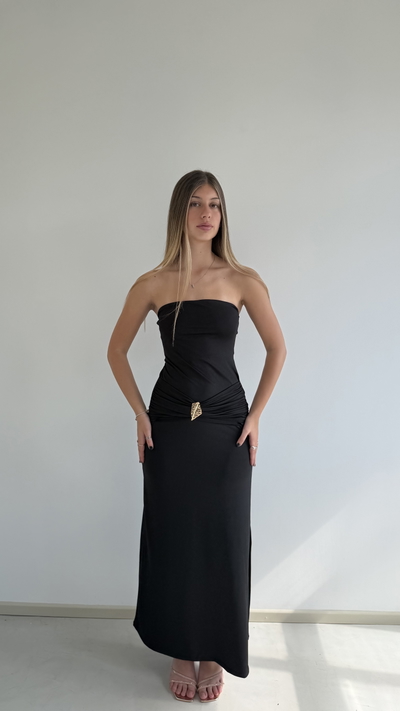 vestido largo strapless basico con hebilla