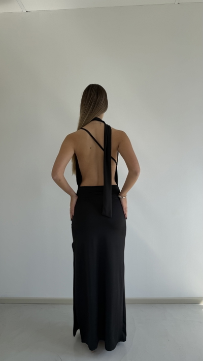 vestido largo buche, corbata y espalda desc 