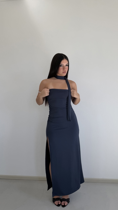 vestido largo strapless con corbata 