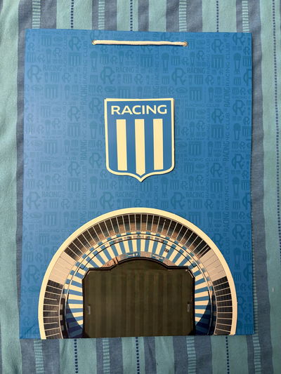 Bolsa de regalo Racing modelo celeste (licencia oficial)