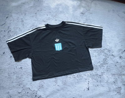 -PROMO- Remera negra Racing Dama