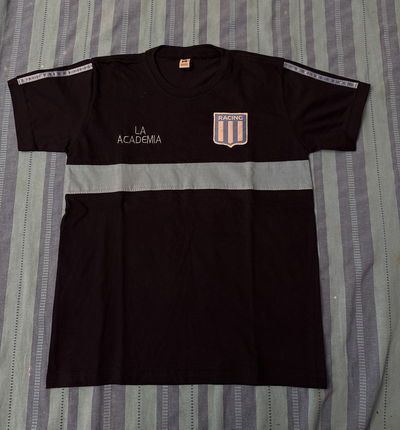 -PROMO MES DEL NIÑO- Remerita niños/as La Academia
