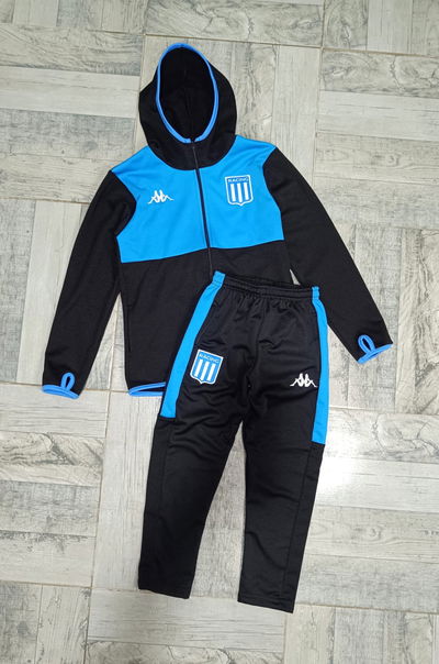 -PROMO MES DEL NIÑO- Conjunto Niños/as Racing 2025 (negro y celeste)