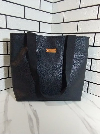 Bolso/ Tote con broche iman
