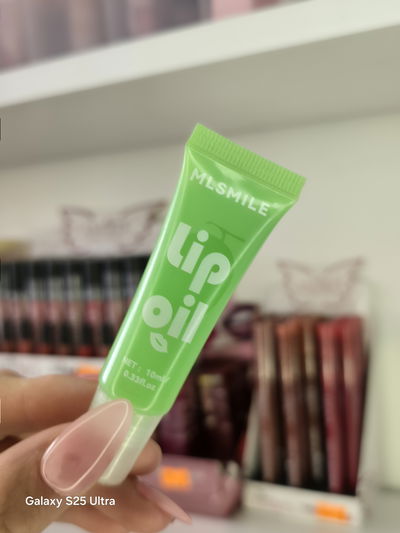 Lip oil fruta
