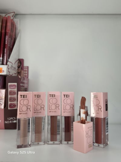 Lip gloss