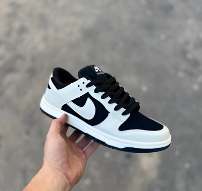 Nike Dunk Panda Reverse