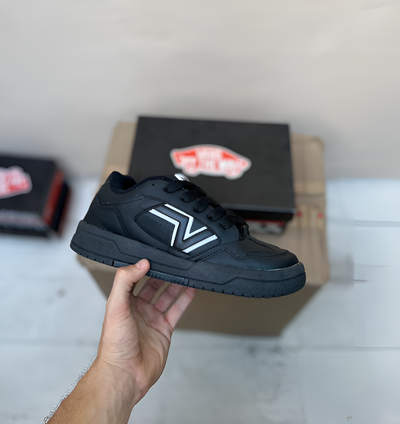 Vans Upland Negras