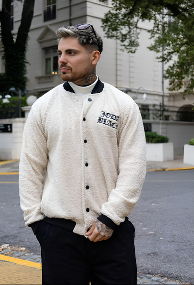 Campera de Bucle con Broche