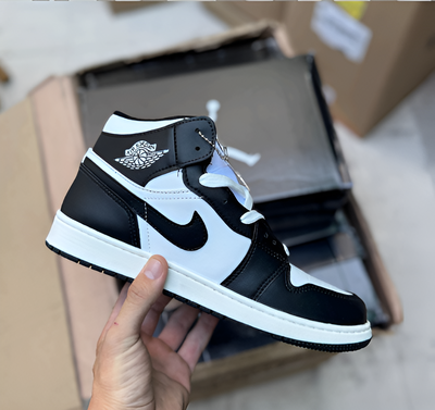 Nike Air Jordan 1 Mid