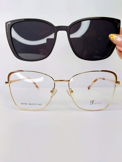 Clip on Matilde - marrón