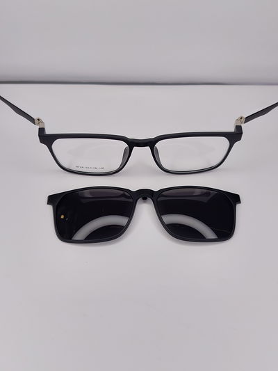 Armazón Clip On 360° Nexus - Negro con blanco