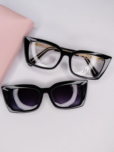 Clip on Savage - Negro