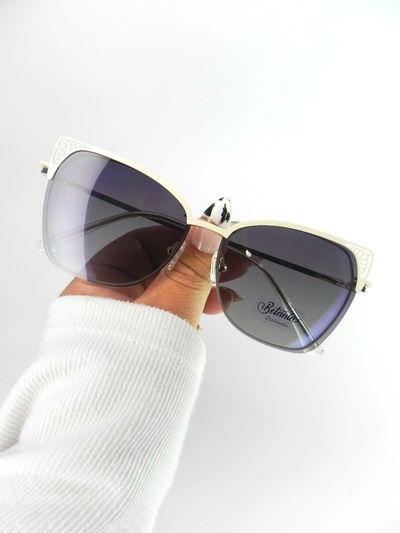 Clip on anitiblue Madison blanco