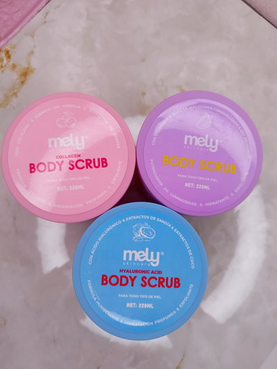 Mely Body Scrub – Exfoliante Corporal 220 ml