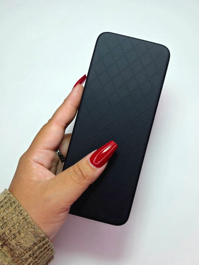 Estuche negro