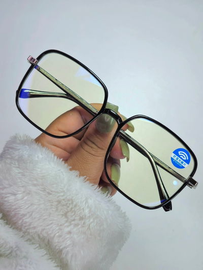 Antiblue Iara negro
