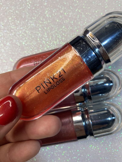 Lip gloss pink21