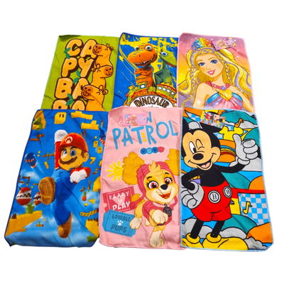 Pack x6 toallitas de mano personajes infantiles SURTIDA