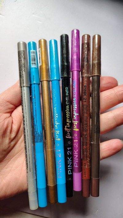 Delineador cremoso p/ojos Pink 21