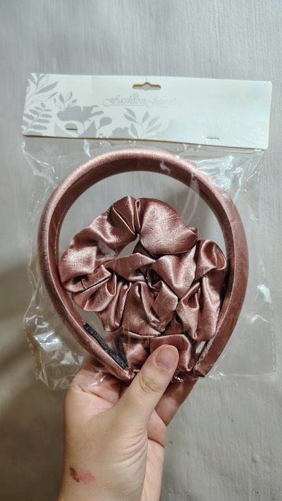 Set Vincha + 2 Scrunchies (satén)