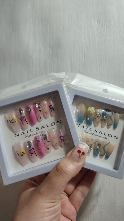 Uñas postizas 
