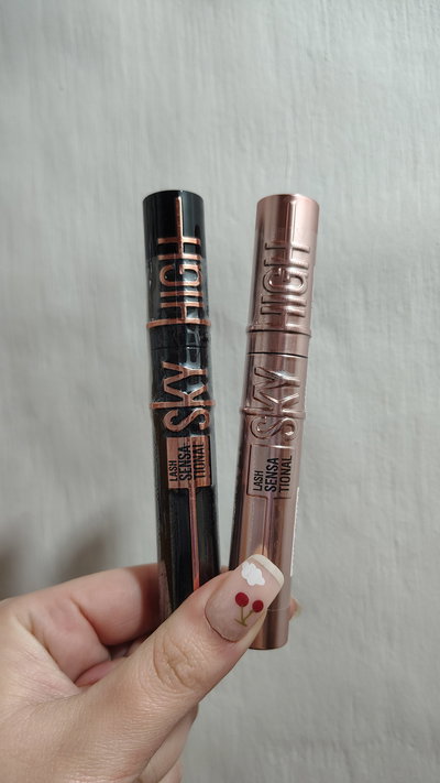 Máscara de pestañas Sky High - TEI(Negro)