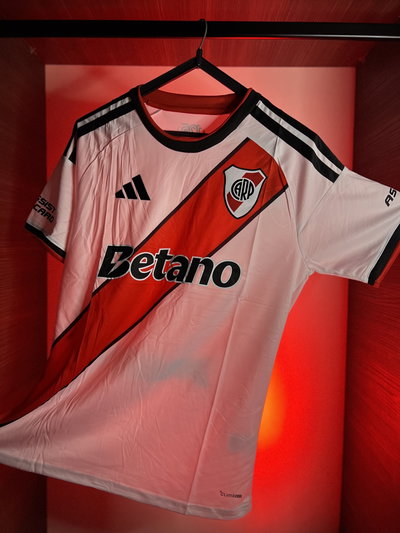 River Plate Adidas Titular (Hincha) Temp 26-27