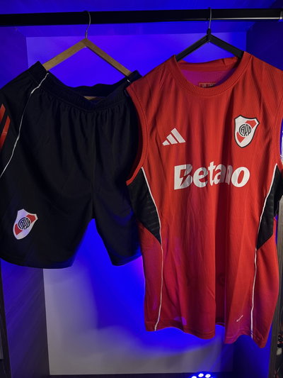 Conjunto RIVER PLATE Adidas (FAN)