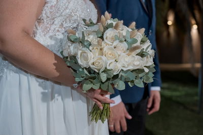 Ramo Aurora + Boutonniere