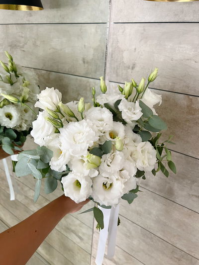 Ramo asimétrico Esencia + Boutonniere
