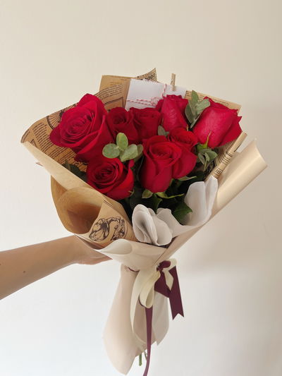 Ramo de 8 rosas importadas