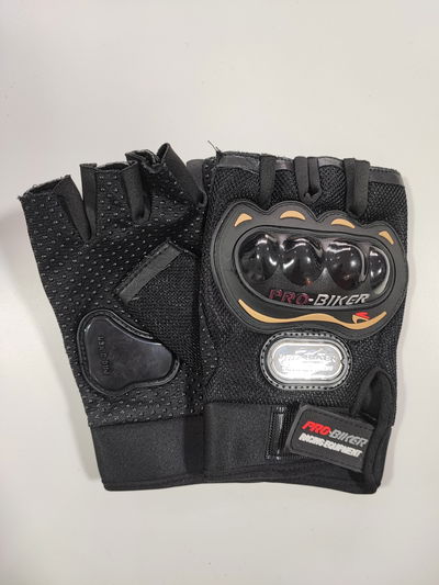 PRO BIKER CORTO con protección 