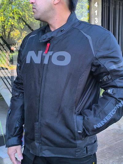CAMPERA NTO FUSION EVO (4 Estaciones) HOMBRE