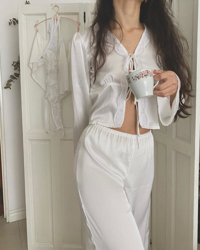 SET CHARLOTTE