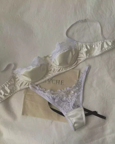SET HARRIET