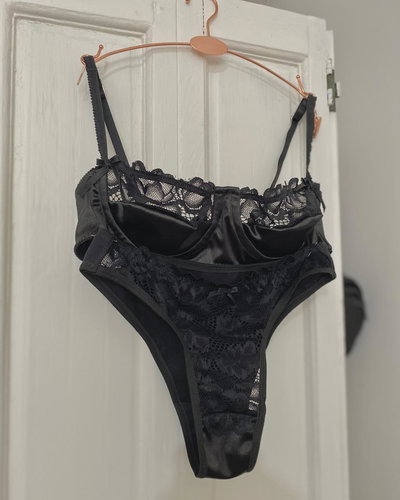 SET HARRIET BLACK