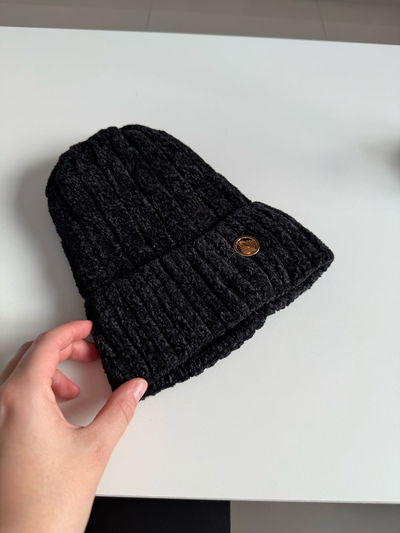 GORRO NEGRO