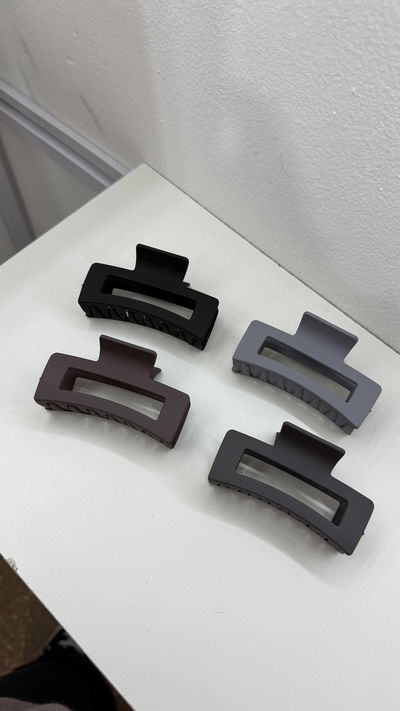 PINZA SQUARE MEDIUM 