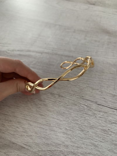 BRAZALETE DE FANTASÍA DORADO ESLABONES