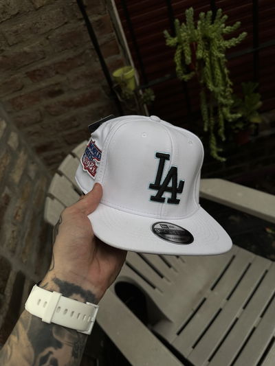 Gorras con parche 4 