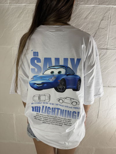 Remera Oversize Sally Cars